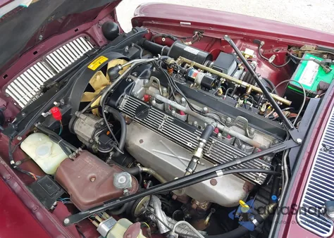 1987 Jaguar Xj6 z USA, uszkodzony, nr VIN SAJAV1349HC474714